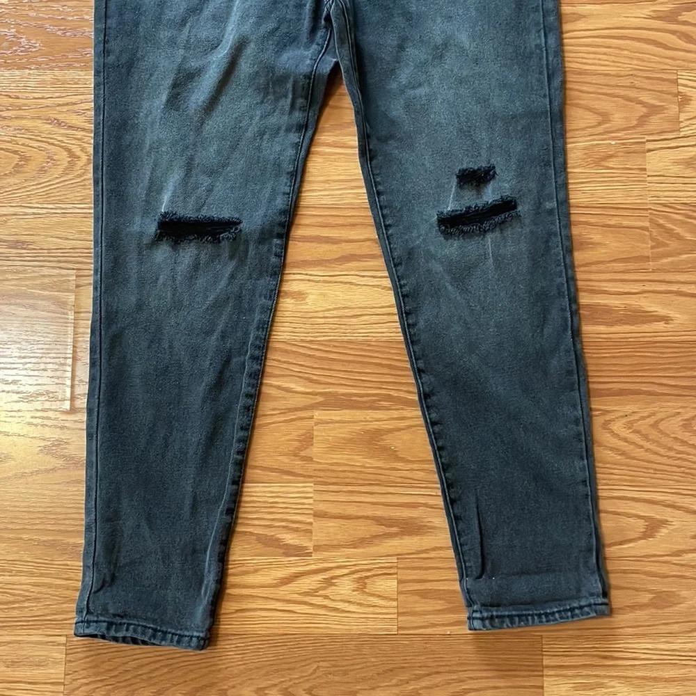NWT Miss Poured in Blue Black Distressed w/ Holes High Waist Ankle Jeans Size 14